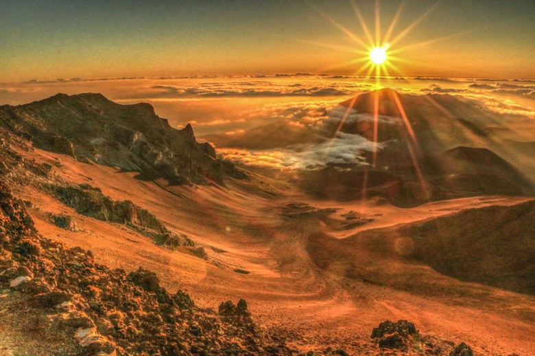 Bình minh nhìn từ đỉnh núi Sinai